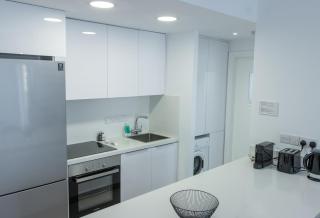 Stylish Modern City Center Stay - Nicosia - 2
