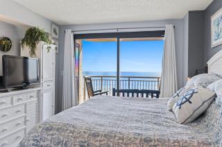 Direct Oceanfront Ocean Drive- Indoor Pool- Slps 8 by myBeach Vacation Rentals - Myrtle Beach - 6