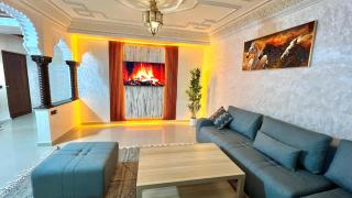 Appartement de Luxe Avec Jacuzzi Privé & Terrasse au Coeur de Marrakech - Marrakech - 1