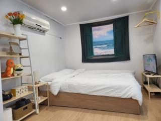 1 minute walk from Sookdae Station Near Seoul Station South Area Gamseong Accommodation Urban Nest31 next to Teahouse Road - Seul - 1