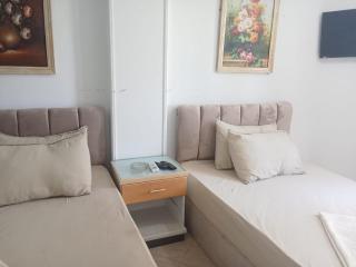 studio 1 or 2 1bed room sea view by the pool green beach v114 - El Alamein - 4