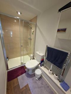 Large double room in pristine house close to Oxford - Oxford - 8