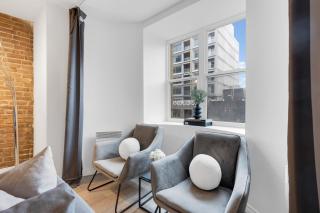 LiV MTL Downtown-401 Spacious 2BR Suite Lounge - Montréal - 4