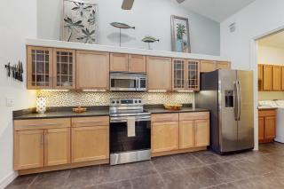 Salty Sands - Cape Coral - 3
