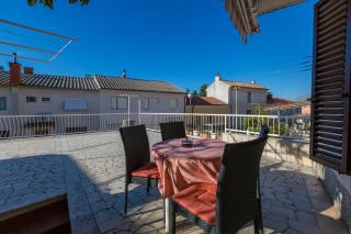 Schönes Appartement Mit Terrasse - Crikvenica - 8