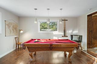 6-min walk to Lake - Home w/Fire-Pit & Pool Table - Marble Falls - 5
