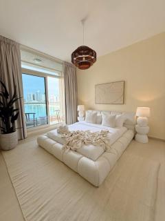 Luxury Boho Retreat Serene Lagoon Views - Abu Dhabi - 0