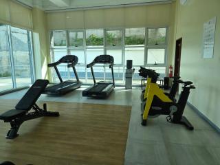 Lazuli Elegant Studio Condo Unit - 3