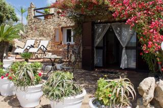 Villa con Splendido Giardino e Vista Mare a Osseddu - Olbia - Pittulongu - 0