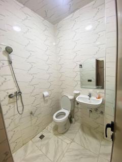 Budget Studio in Prime Central Ideal for Travelers - - 6