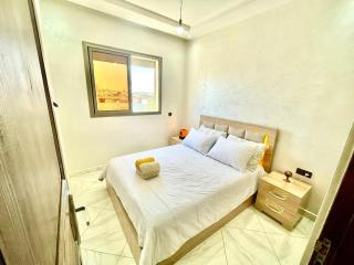 Budget Studio in Prime Central Ideal for Travelers - - 1