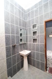 AfriqPnB RF Appart 3-chambres avec Piscine - Bébamboué - 4
