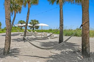 The Molloy - Treasure Island Suites & Cottages - St. Pete Beach - 4