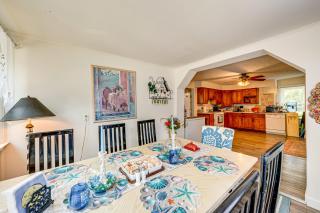 Powers Lake Home with Patio - 9 Mi to Lake Geneva! - Powers Lake - 9