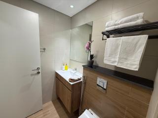 Chic Studio near Cleveland by Central Stay - Abu Dhabi - 2
