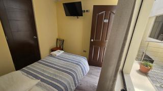 Hostal Amazonas - 2