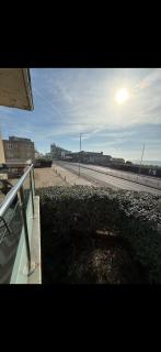 Stylish seafront flat in Hove - 7