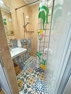Blue Home - 5