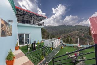 The Himalyan Mansion I Vacations l Pet friendly & Serviced Villa I Open Air Lawn & Pvt Pool I Kasauli By Exotic Stays - Kasauli - 1