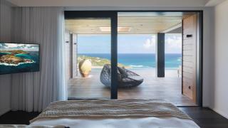 Spacious Villa with Exceptional Ocean View - 8