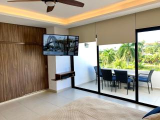 Luxury Holiday Apartment by the Lagoon - Cancún - 1