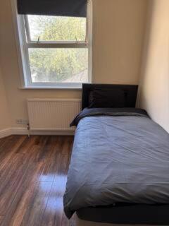 Atherley Rooms - Southampton - 1