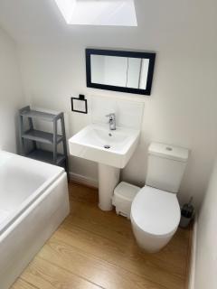 Dream Weaver 2 Bedroomed cottage on The Bay, Filey with on-site gym and swimming pool - Filey - 5