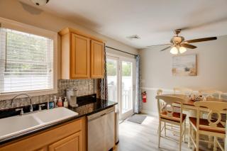 Charming Somers Point House with Private Pool! - Somers Point - 3