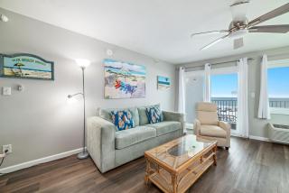 Perdido Skye 16 - Pensacola - 5