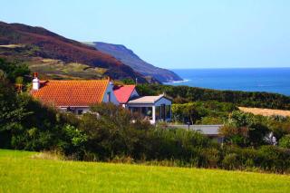 Three bedroom beach bungalow, Spectacular sea views - - 0