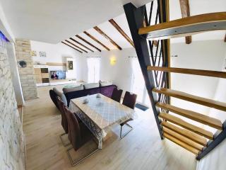 Apartment Karlo Auf Zwei Wohnebenen, Mit Meerblick - Supetarska Draga - 9