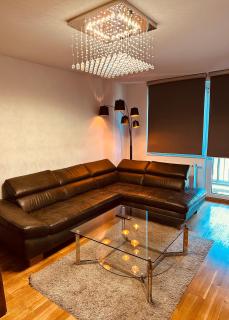 Stilvolles 3 Zimmer Apartment in Gerwisch, Top - Ambiente, mit Parkettboden und eigenem Balkon - Gerwisch - 9