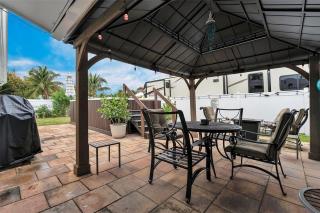 Family Luxury Rentals - 1115 - 2