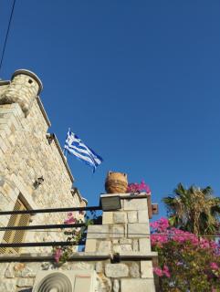 Villa Voukamvilia 3 minutes walk from Beach - Neon Oitilon - 7