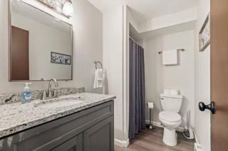 Joyful 5-Bedroom Home - 9