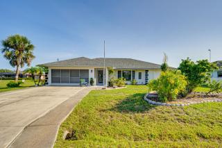 Pool, BBQ and More Sleek Home in Port Charlotte! - Port Charlotte - 9
