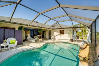 Pool, BBQ and More Sleek Home in Port Charlotte! - Port Charlotte - 0