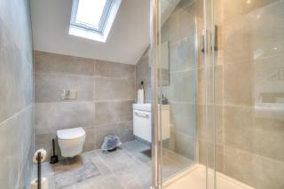 Bespoke Penthouse Flat Manchester - 8