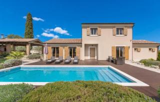 Gemütliches Ferienhaus In Juršići - Juršići - 0