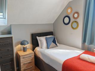 Piping House 4bedroom - Otterbourne - 5
