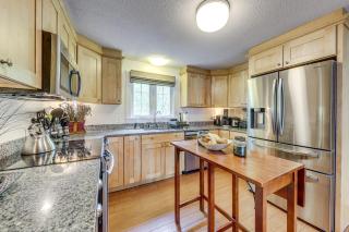Beautiful Mousam River Retreat Hot Tub and Kayaks! - Kennebunk - 3