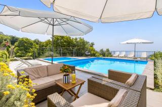 Villa Alternus-apartman Dora - Ičići - 0