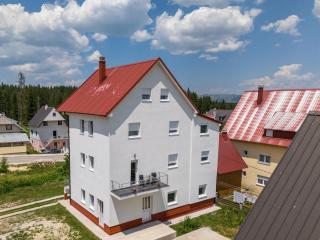 Apartments Durmitorska Vila - Žabljak - 9