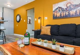 Gorgeous Condo in the Heart of Old Town - Fort Collins - 8