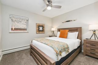 Gorgeous Condo in the Heart of Old Town - Fort Collins - 2