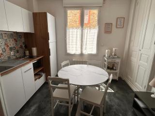 17 Rue du Puits de la Place - Granville - 9