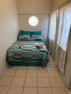 M J GuestHouse - Boksburg - 8