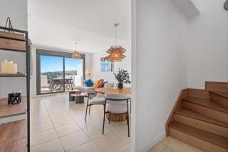 Sea View Apartment with Private Jacuzzi - Sunset Golf, Estepona - 1