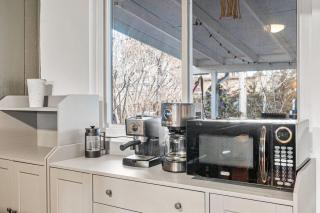 Spacious and Comfy Close to Everything Backyard - 2