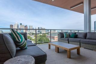 Upscale Midtown Stay Near Downtown, Museums and Medical Center - Houston - 1
